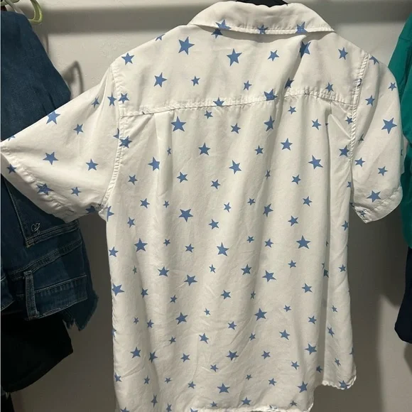 Coldwater Creek White Blouse with Blue Stars - Picture 2 of 4